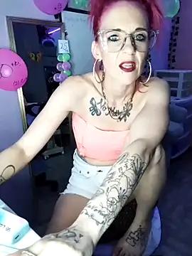 Purple2StayThnxx online show from 12, 10, 2025