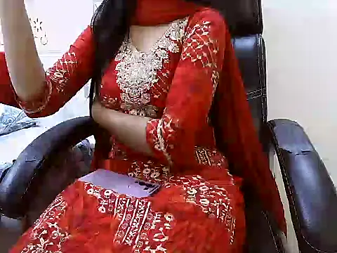Simranjeet kaur26 online show from 28, 6, 2026