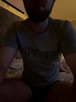 naughtycoupl98 online show from 18, 9, 2025