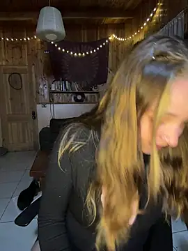 Snapshot of sashapulse chatting on 20, 4, 2026 sashapulse online show from 20, 4, 2026