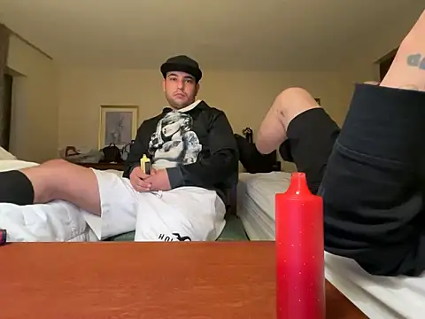 Snapshot of Ranthru13 chatting on 18, 10, 2025 Ranthru13 online show from 18, 10, 2025