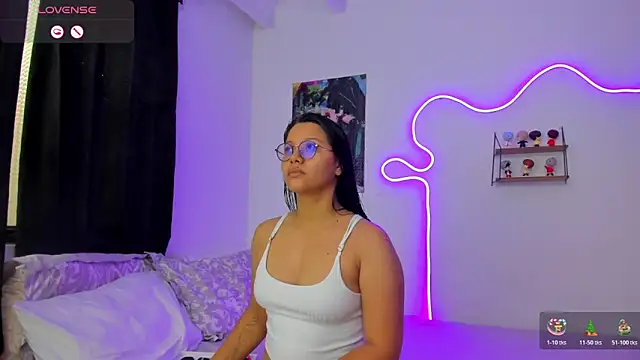 Snapshot of Dilan_and_Mia chatting on 18, 12, 2025 Dilan and Mia online show from 18, 12, 2025