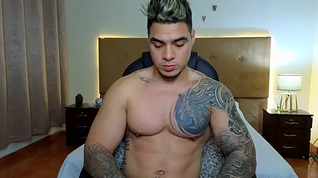 Snapshot of Steven_Velez chatting on 22, 9, 2025 Steven Velez online show from 22, 9, 2025