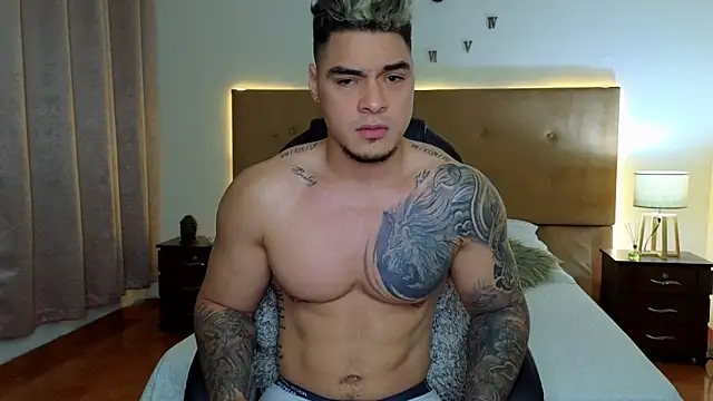Snapshot of Steven_Velez chatting on 29, 9, 2025 Steven Velez online show from 29, 9, 2025