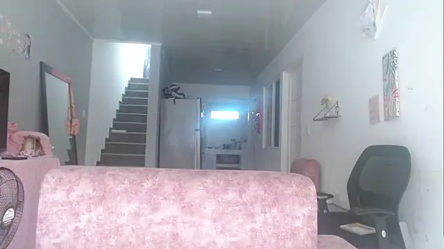 Snapshot of TamaraMera chatting on 3, 4, 2026 TamaraMera online show from 3, 4, 2026