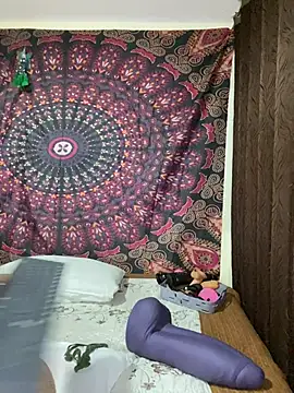 charlloteevans X online show from 18, 2, 2026