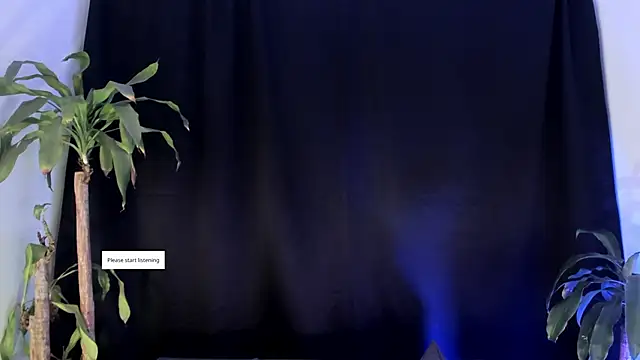 Snapshot of MeganHoffmaan chatting on 31, 10, 2025 MeganHoffmaan online show from 31, 10, 2025