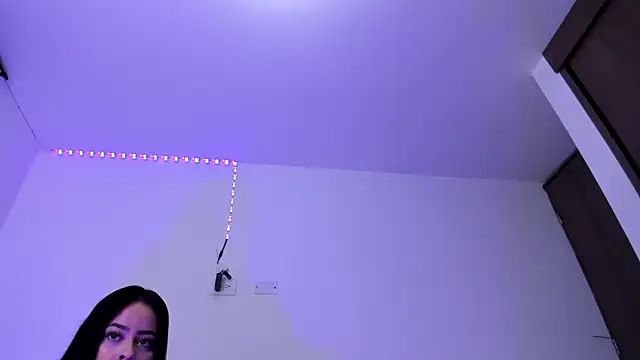 Renata reyes11 online show from 4, 6, 2026