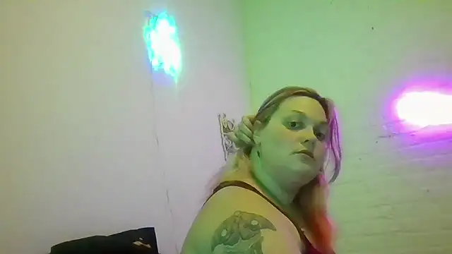 Jynxthefoxyfuck online show from 14, 12, 2025