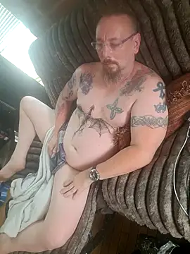 Jynxthefoxyfuck online show from 1, 8, 2026