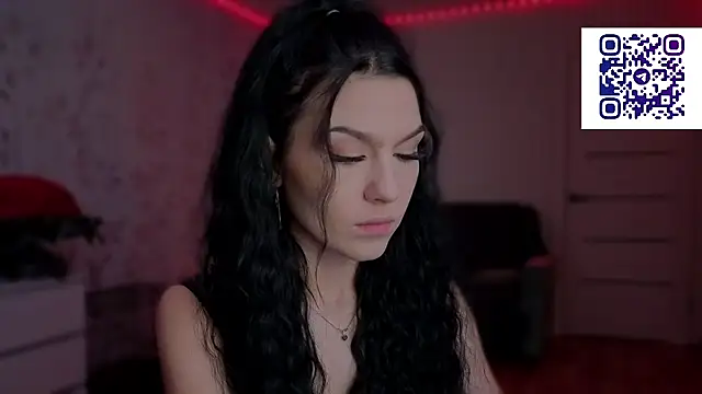 Snapshot of kara_liffe chatting on 16, 3, 2026 kara liffe online show from 16, 3, 2026