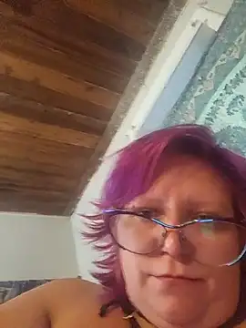 Snapshot of g0lden_are0las89 chatting on 28, 9, 2025 g0lden are0las89 online show from 28, 9, 2025