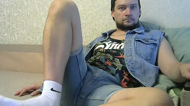 Snapshot of CharlieYeahx chatting on 26, 9, 2025 CharlieYeahx online show from 26, 9, 2025