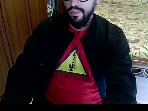 Snapshot of MisterX_99 chatting on 13, 10, 2025 MisterX 99 online show from 13, 10, 2025