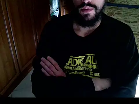 Snapshot of MisterX_99 chatting on 25, 10, 2025 MisterX 99 online show from 25, 10, 2025