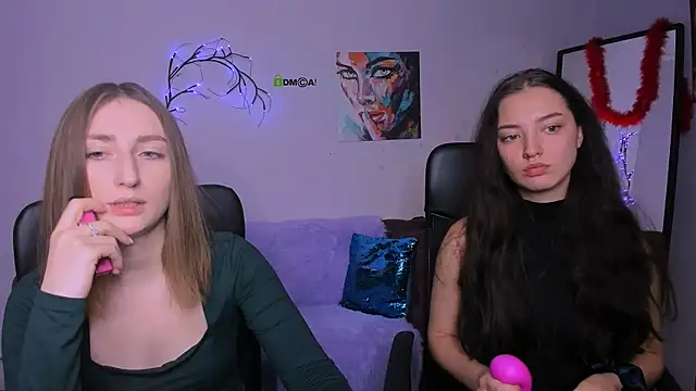 eva smiith  online show from 18, 11, 2025