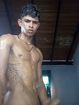 Snapshot of God_Eros_23cm chatting on 6, 4, 2026 God Eros 23cm online show from 6, 4, 2026