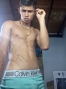 Snapshot of God_Eros_23cm chatting on 22, 4, 2026 God Eros 23cm online show from 22, 4, 2026