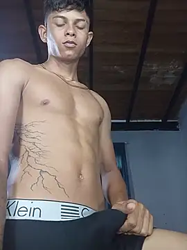 Snapshot of God_Eros_23cm chatting on 29, 5, 2026 God Eros 23cm online show from 29, 5, 2026