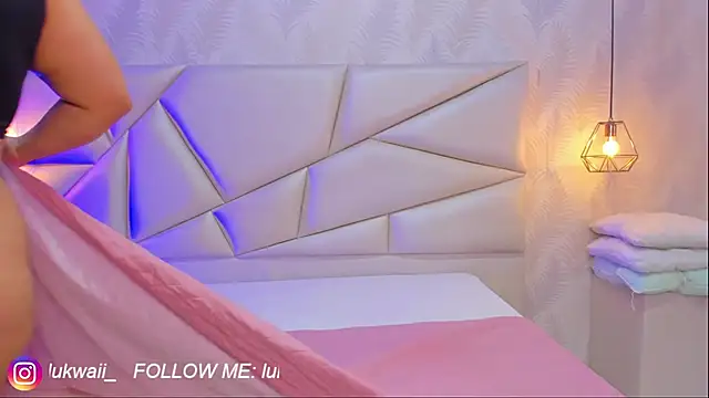 Snapshot of lulukawai16 chatting on 23, 9, 2025 lulukawai16 online show from 23, 9, 2025