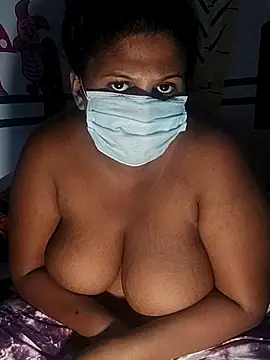 Snapshot of samadi18 chatting on 18, 4, 2026 samadi18 online show from 18, 4, 2026