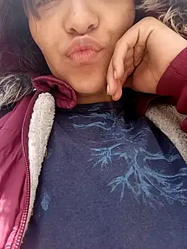 Snapshot of mia_blue01 chatting on 25, 9, 2025 mia blue01 online show from 25, 9, 2025