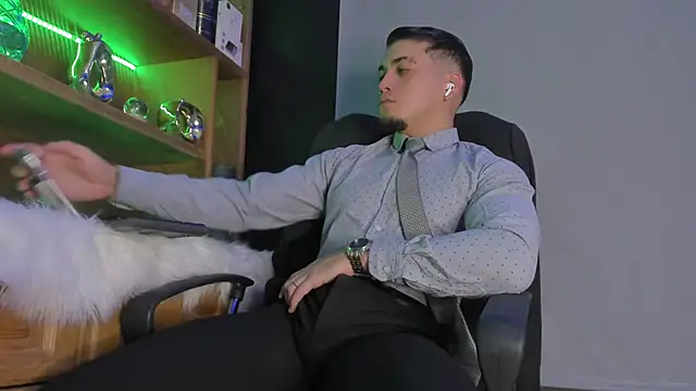 Snapshot of Gael_williams1 chatting on 10, 9, 2025 Gael williams1 online show from 10, 9, 2025