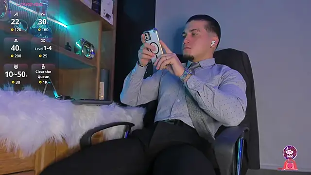 Snapshot of Gael_williams1 chatting on 7, 10, 2025 Gael williams1 online show from 7, 10, 2025