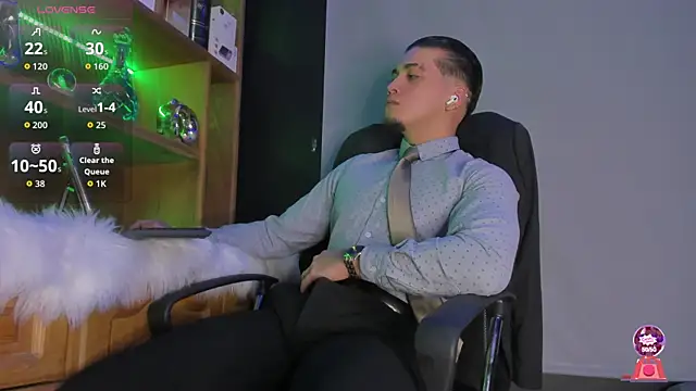 Snapshot of Gael_williams1 chatting on 27, 10, 2025 Gael williams1 online show from 27, 10, 2025