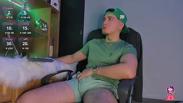 Snapshot of Gael_williams1 chatting on 2, 11, 2025 Gael williams1 online show from 2, 11, 2025