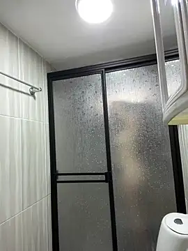 Snapshot of MarilynSmith01 chatting on 26, 3, 2026 MarilynSmith01 online show from 26, 3, 2026