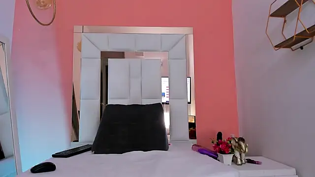 Snapshot of Horny_ebonys chatting on 9, 10, 2025 Horny ebonys online show from 9, 10, 2025