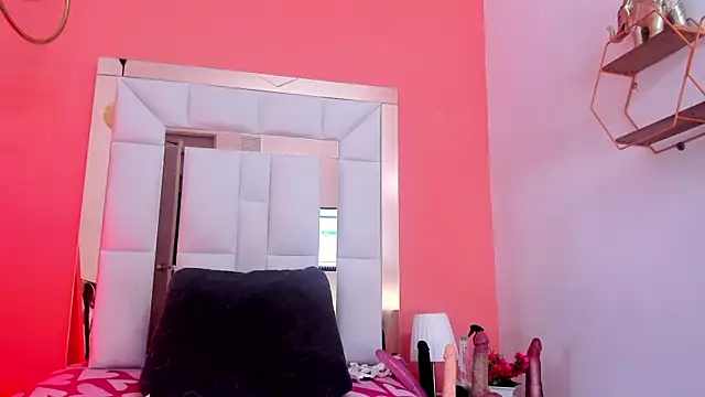 Snapshot of Horny_ebonys chatting on 5, 11, 2025 Horny ebonys online show from 5, 11, 2025