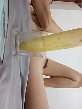 Snapshot of Vina_venus chatting on 9, 6, 2026 Vina venus online show from 9, 6, 2026