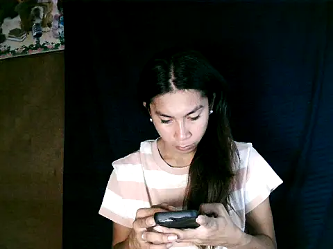 Asian PrettyAle online show from 31, 10, 2025