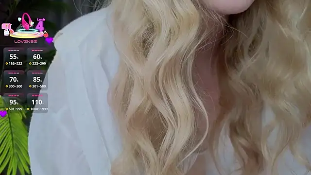 Snapshot of emilyshepar_d chatting on 10, 3, 2026 emilyshepar d online show from 10, 3, 2026