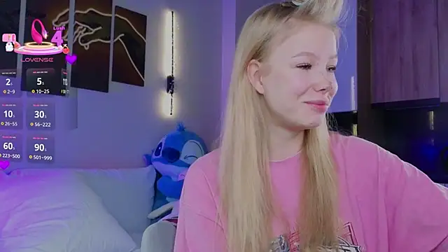 Snapshot of emilyshepar_d chatting on 2, 4, 2026 emilyshepar d online show from 2, 4, 2026