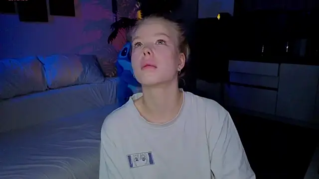 Snapshot of emilyshepar_d chatting on 14, 5, 2026 emilyshepar d online show from 14, 5, 2026