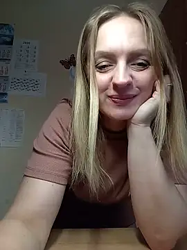 Snapshot of Ami_Foxy chatting on 19, 5, 2026 Ami Foxy online show from 19, 5, 2026