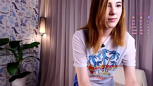 Snapshot of QueenieGitt chatting on 19, 3, 2026 QueenieGitt online show from 19, 3, 2026