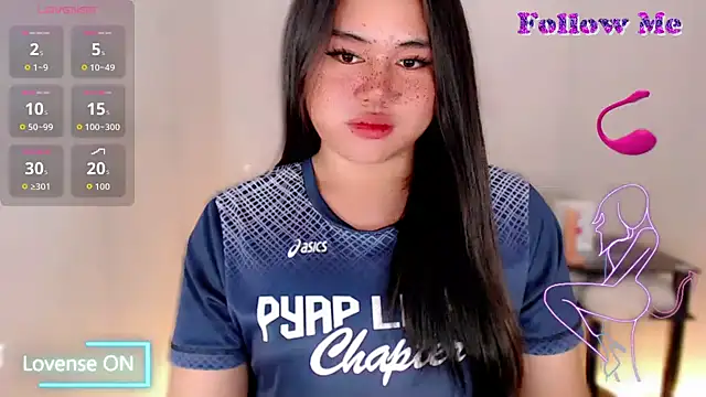 Snapshot of ursexy_ceciliaxx chatting on 7, 3, 2026 ursexy ceciliaxx online show from 7, 3, 2026