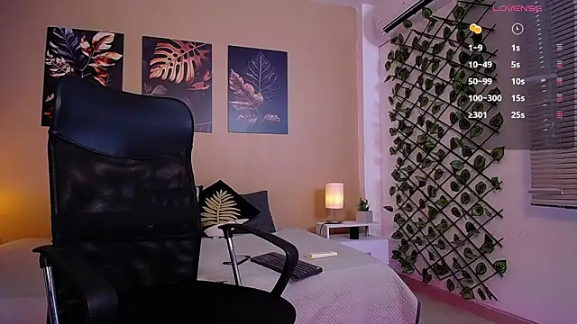 Snapshot of ChristopherBlack_ chatting on 17, 2, 2026 ChristopherBlack online show from 17, 2, 2026