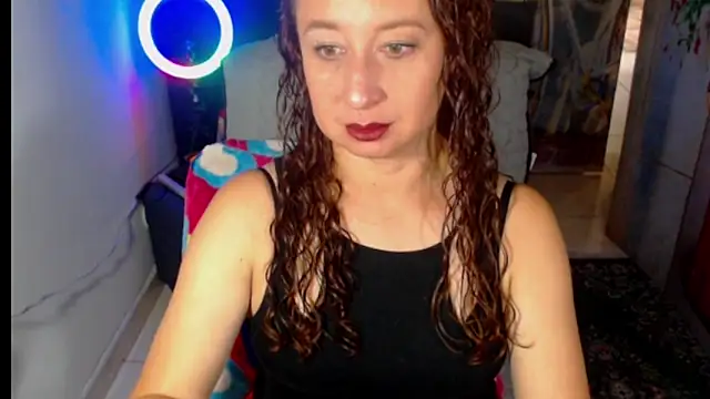 Milf Valeria online show from 20, 10, 2025