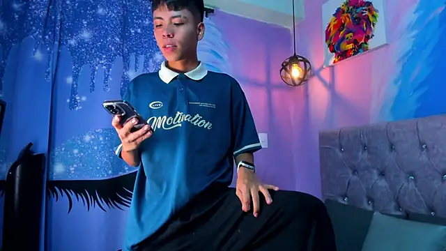 MaxiWildd online show from 11, 2, 2026