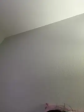 Snapshot of vivian3 chatting on 17, 11, 2025 vivian3 online show from 17, 11, 2025