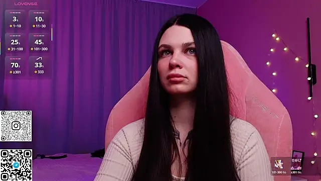 Snapshot of Michela_Fruet chatting on 25, 3, 2026 Michela Fruet online show from 25, 3, 2026