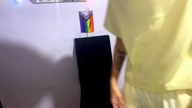 Bryan ale22 online show from 17, 9, 2025