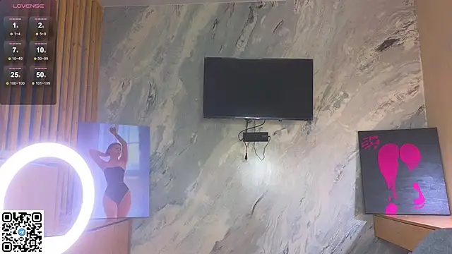 miss bubbles  online show from 20, 11, 2025