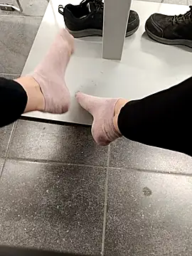 Snapshot of Teafeet chatting on 10, 3, 2026 Teafeet online show from 10, 3, 2026