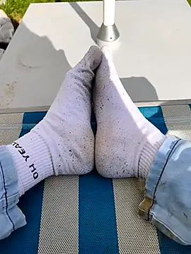 Snapshot of Teafeet chatting on 12, 3, 2026 Teafeet online show from 12, 3, 2026